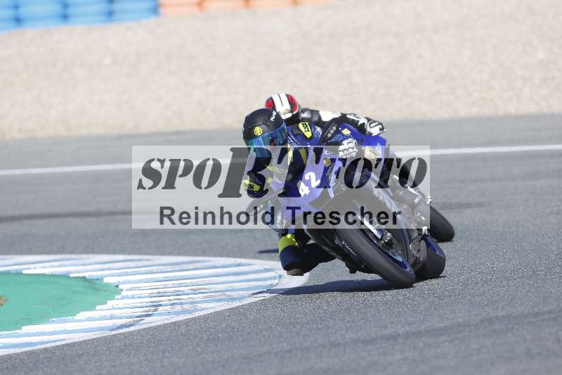 /02 28.-31.01.2025 Moto Center Thun Jerez/gruen-green/42